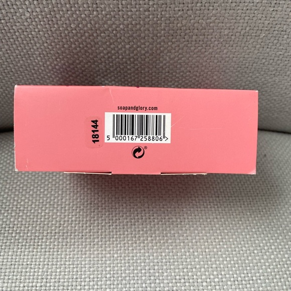 Soap & Glory Hand Food And Heel Genius Multipack. - Picture 4 of 4